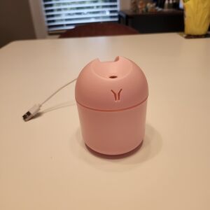 Mini USB Diffuser – Cute, Compact & Calm Anywhere